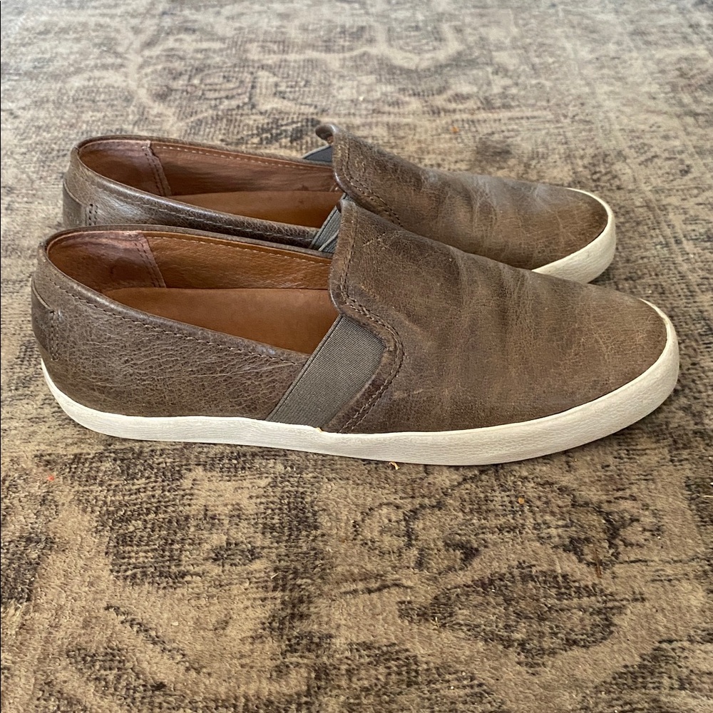 Frye Women’s Brown Ash Leather Slip-On Sneakers Size 8 - Picture 4 of 9